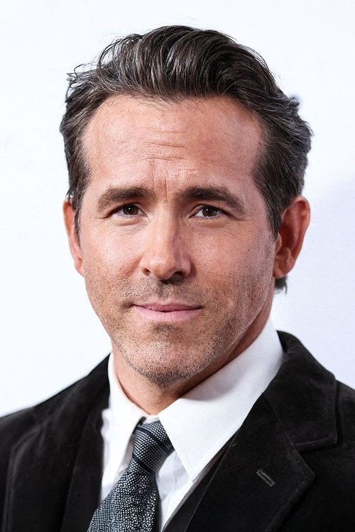 Podobny aktor do Emre Dinler: Ryan Reynolds