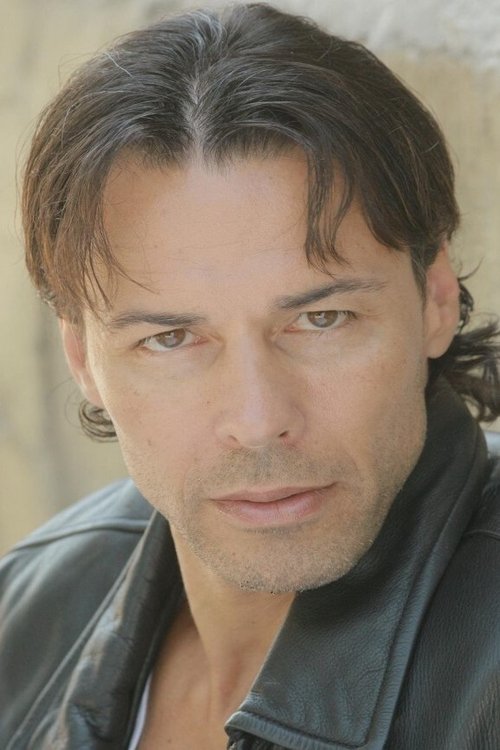 Podobny aktor do Desmond Harrington: Richard Cetrone