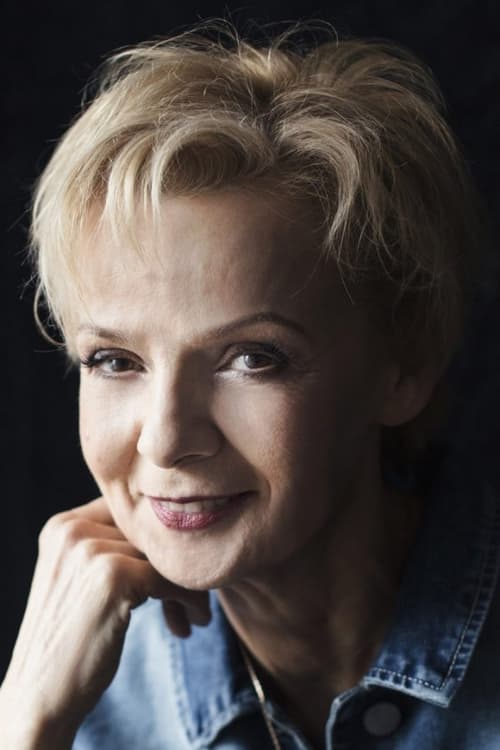 Podobny aktor do Eric Winter: Ewa Wencel