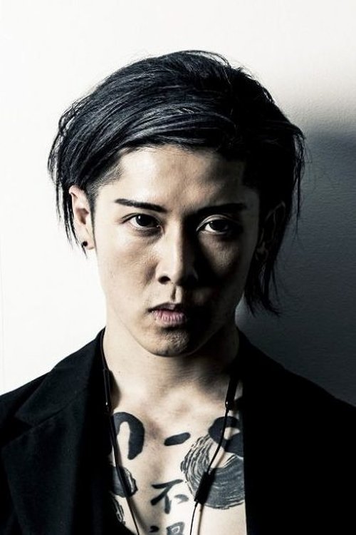 Podobny aktor do Alyssa Diaz: MIYAVI