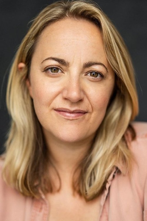 Podobny aktor do Patrick John Flueger: Lucy Thackeray