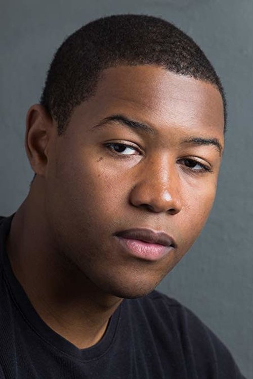 Luke Tennie jako Sean w obsadzie Terapia bez trzymanki