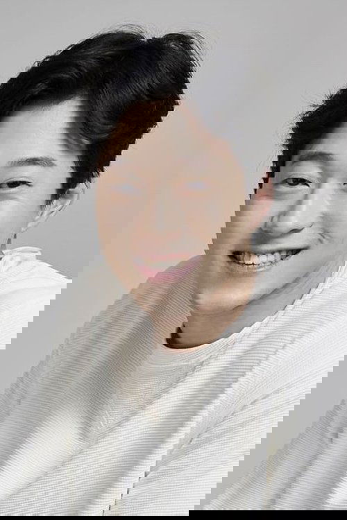 이시훈 jako Detective w obsadzie Parasite