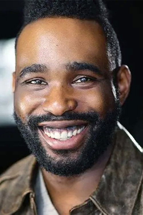 Podobny aktor do Choi Woo-shik: Victory Ndukwe