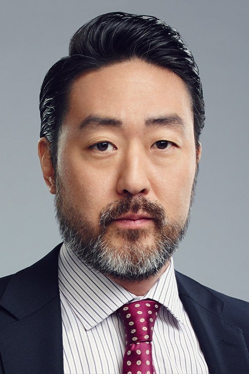 Podobny aktor do Arienne Mandi: Kenneth Choi