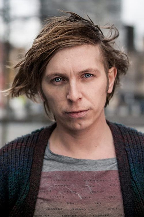 Podobny aktor do 조여정: Bronson Webb