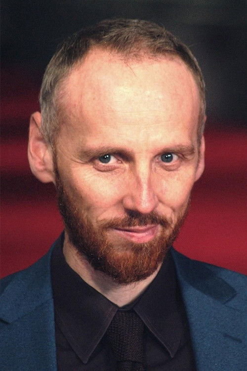 Ewen Bremner jako Crossbow Hunter w obsadzie Gwiazdozbiór Psa
