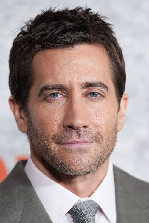 Jake Gyllenhaal jako Quentin Beck / Mysterio (archive footage) w obsadzie Spider-Man: Bez drogi do domu