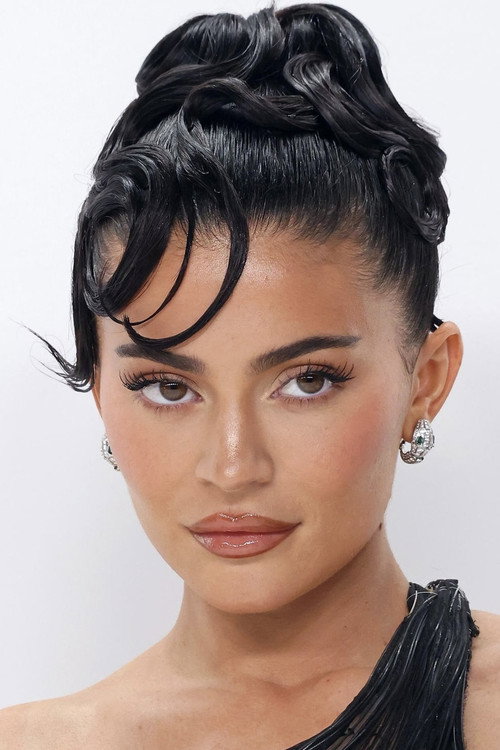 Podobny aktor do Alejandro Edda: Kylie Jenner
