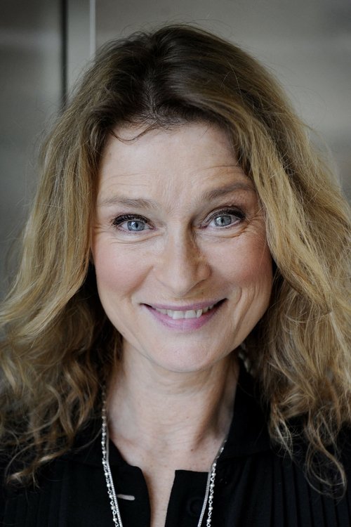 Lena Endre jako Ingrid Berger w obsadzie Wartość sentymentalna
