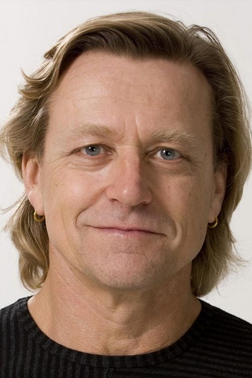 Podobny aktor do Damián Alcázar: Michael Hurst